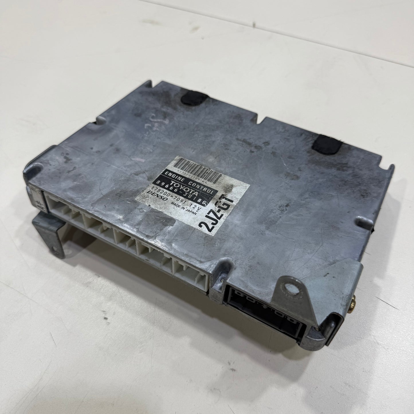 [GARAGE SALE] - Toyota Aristo JZS161 2JZ-GTE VVT-i OEM Engine ECU – 89666-30180