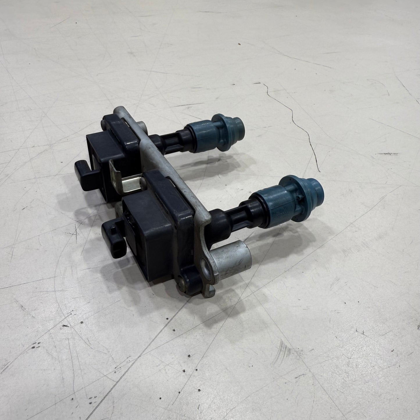 [GARAGE SALE] - 1993-1998 TOYOTA SUPRA TURBO 2JZGTE OEM IGNITION COILS