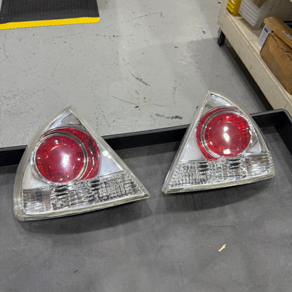 [GARAGE SALE] - Tail Lamp For MITSUBISHI CK4 Year 1999 F Style Millennium White Color By KS