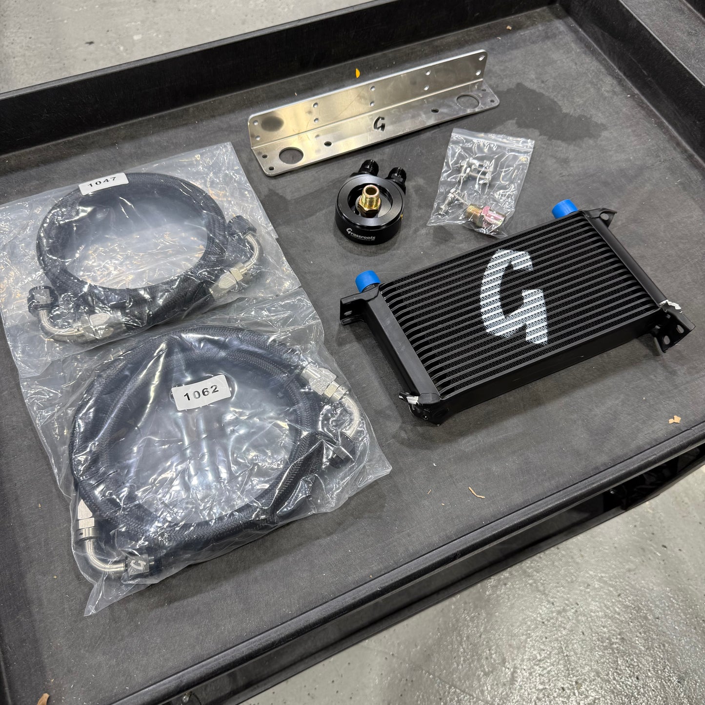 [GARAGE SALE] - Grassroots Performance - UNIVERSAL 19-ROW PERFORMANCE OIL COOLER KIT