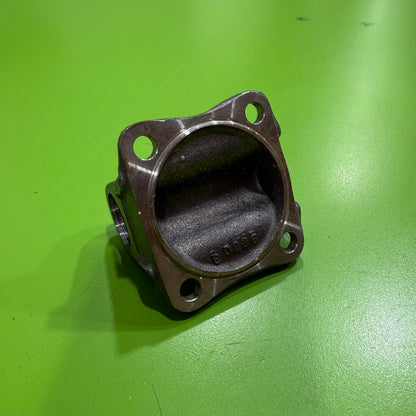 [GARAGE SALE] - Dana Spicer Drivetrain Products Yokes 1-2-39