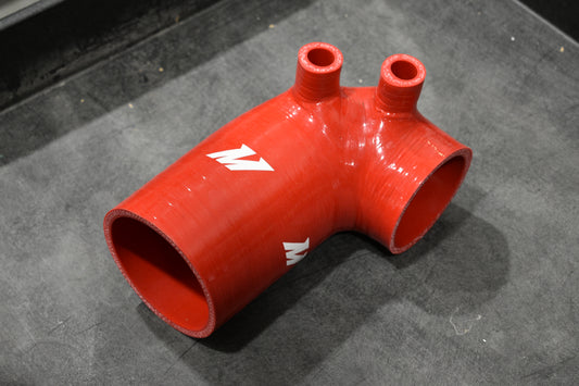 [GARAGE SALE] - Mishimoto 92-99 BMW E36 (325/328/M3) w/ 3.5in HFM w/o ASC Red Silicone Intake Boot