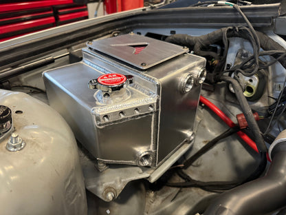 Alaria - E36 Bolt-in Combination Breather tank/ Coolant header tank