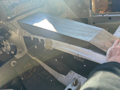 Alaria - Weld-In Trans Tunnel Topper for BMW E36