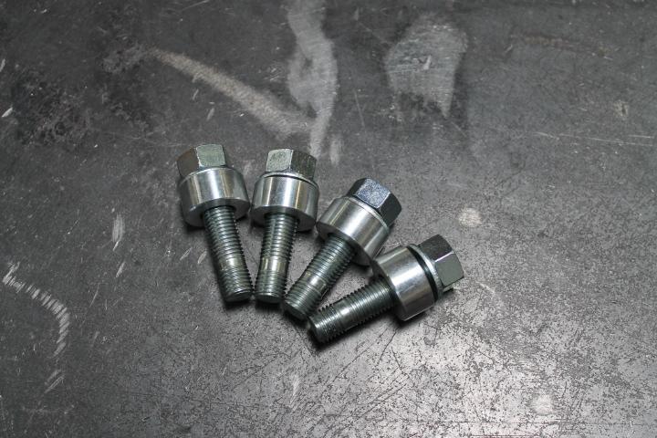 E30 Poly/Delrin Raised Rear Subframe Bushings - 33311129144