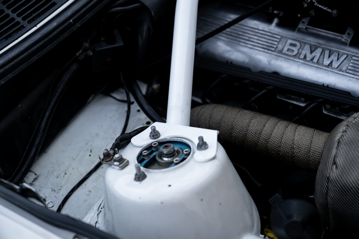 E30 Garagistic Front Strut Bar - M42, M20, M50 Compatible