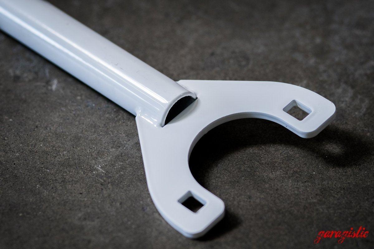 E30 Garagistic Rear Strut Bar