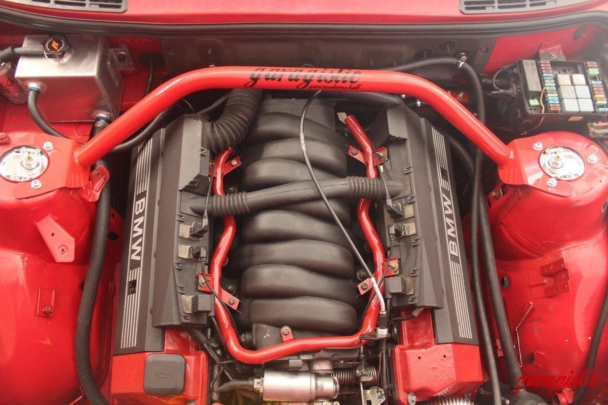 E30 Front + Rear Strut Bar Package