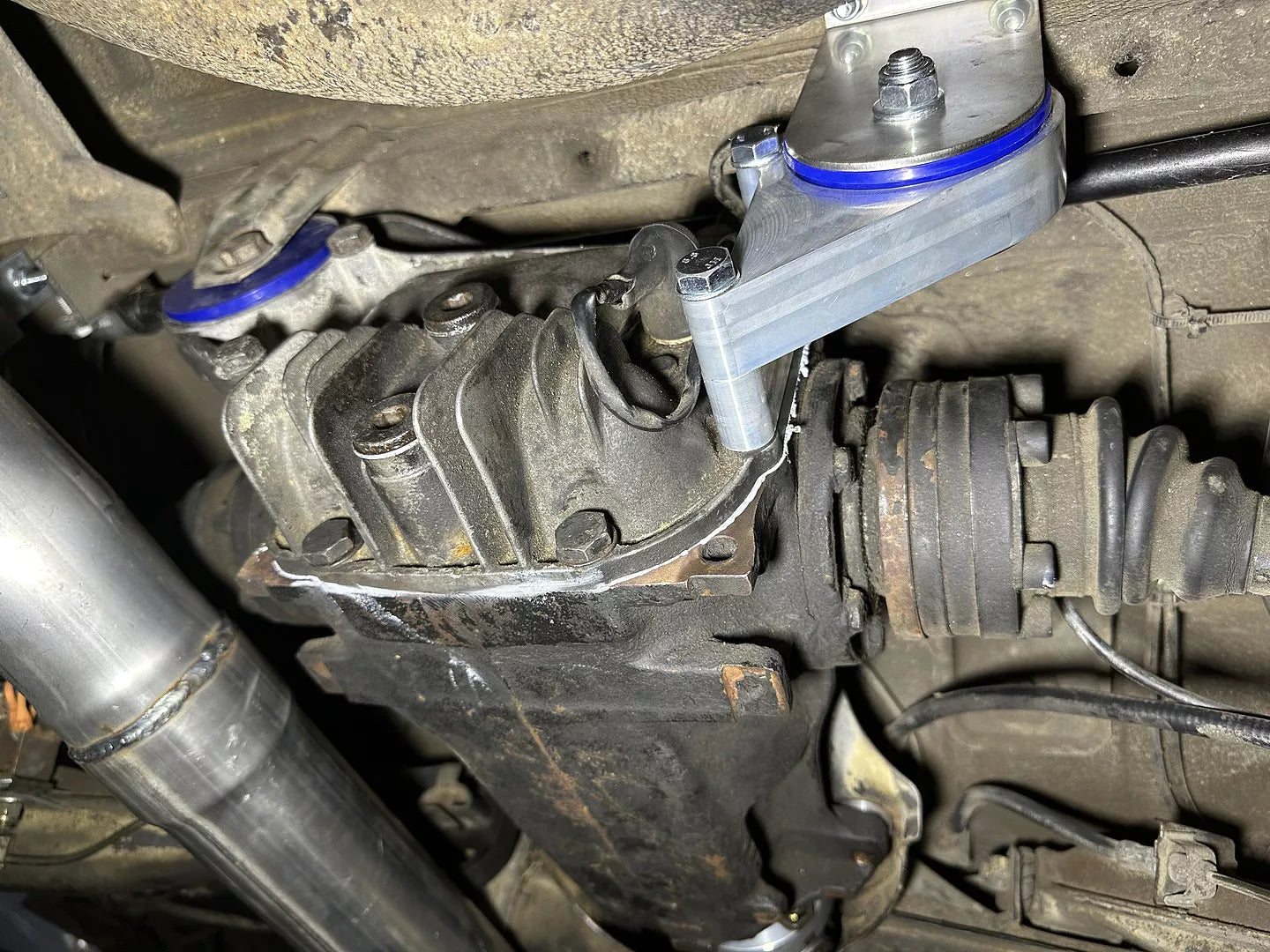 Garagistic - E30 Secondary Diff Mount