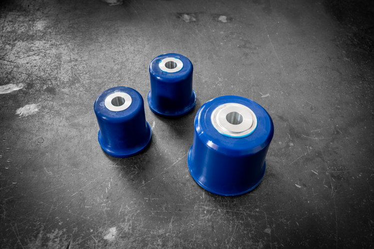 E46 (Non-M) Complete Solid Delrin Differential Carrier Bushing Set