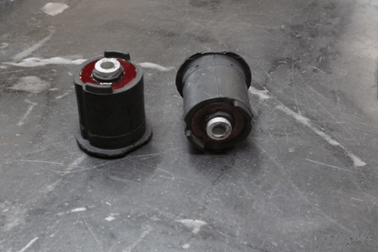 E28/E24/E23 Poly Filled Subframe Bushings