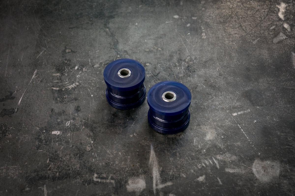 E21 Poly Differential Bushings - 33171117282