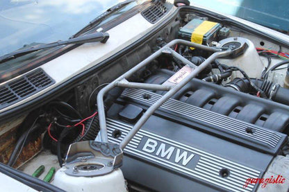 E30 Heavy Duty Front Strut Bar- 325, M3, M20 and M42 Compatible