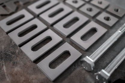 Garagistic - BMW E30 Serrated Camber and Toe Adjustment Brackets - Z3 compatible
