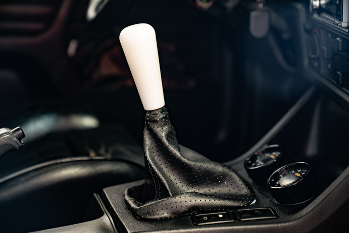 White Bat Delrin Shift Knob for BMW E21, E28, E30, E34, E36, E46