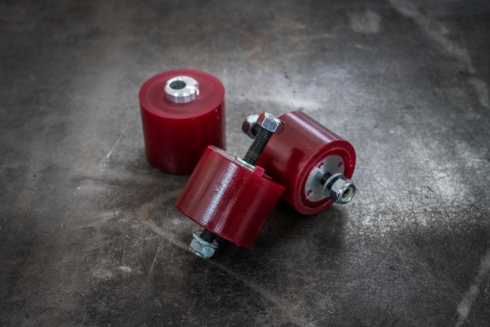 E30 IX Motor Mount Bushings - 1181113232, 11811130139