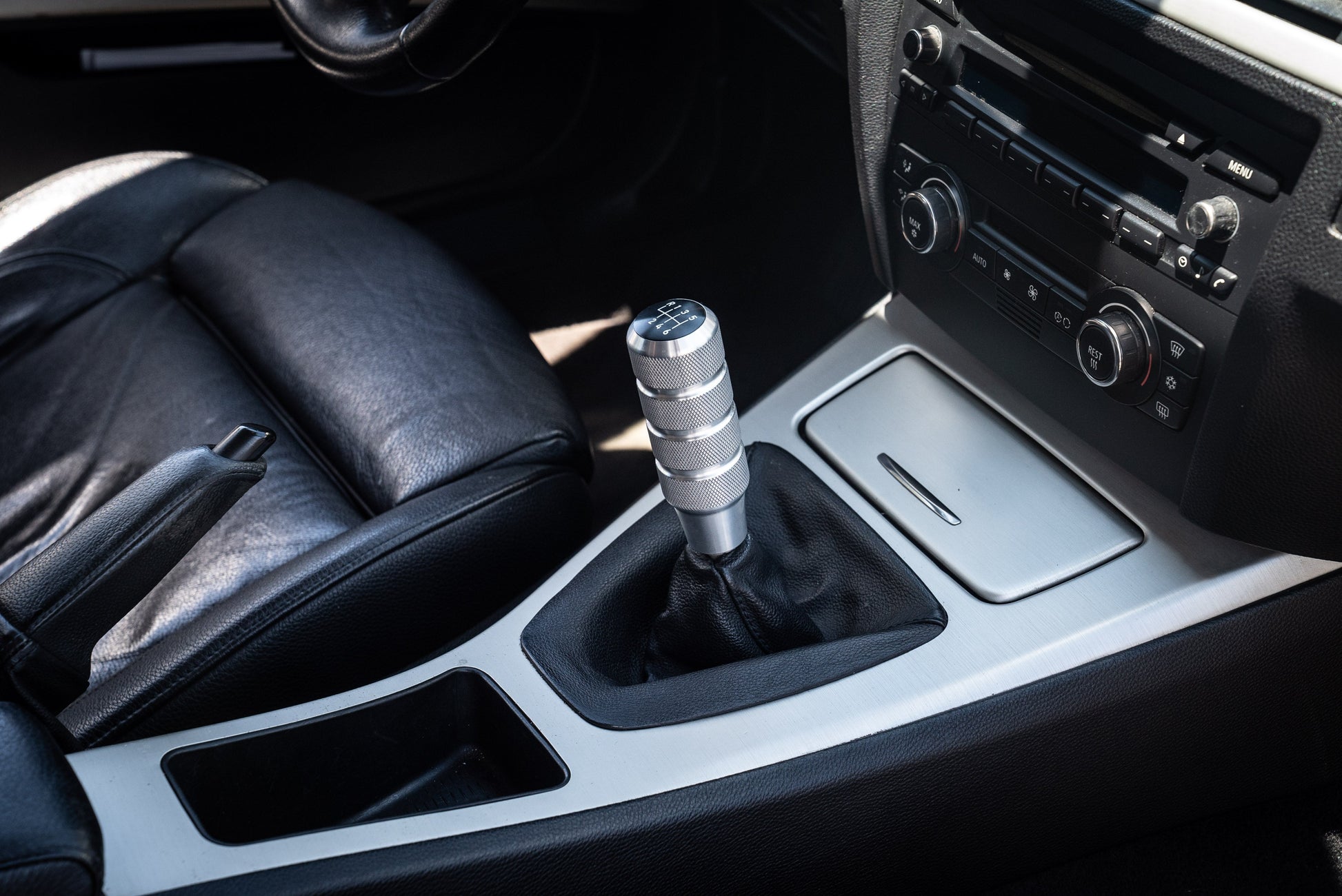 Garagistic Knurled Aluminum Shift Knob - E30, E36, E46, E82, E92-Shifter Accessories-grip-drift-Aluminum-No emblem-Garagistic-bmw