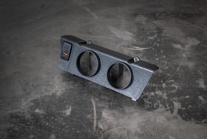 Garagistic - E30 Luxury Gauge Pod w/ USB plug