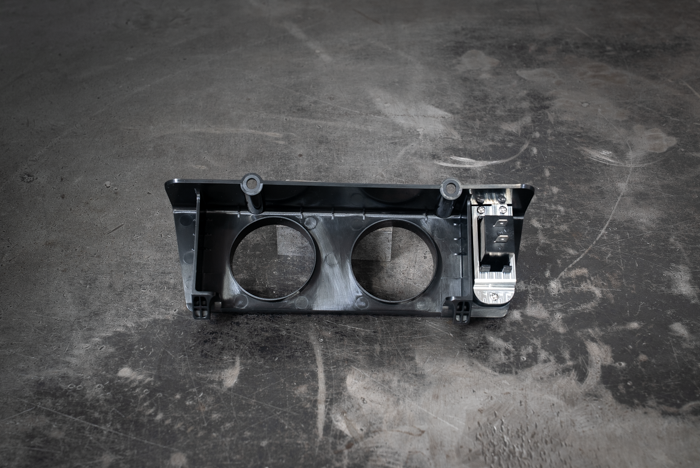 Garagistic - E30 Luxury Gauge Pod w/ USB plug