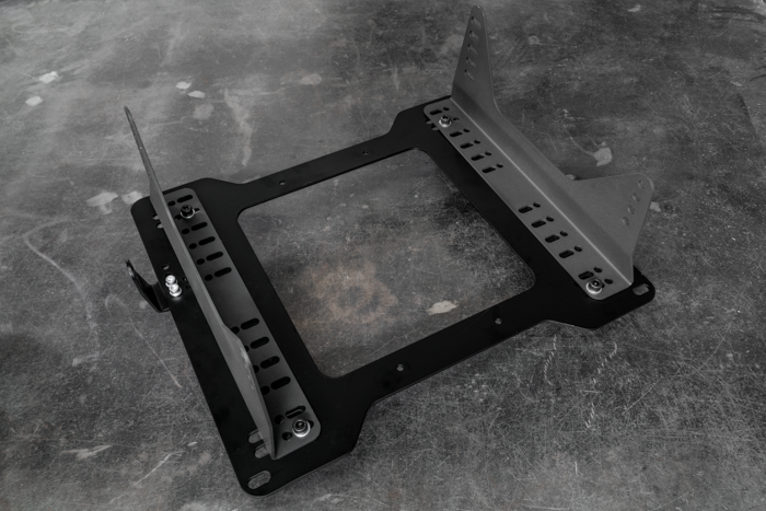 Garagistic Mercedes 190E Seat Mount Adapter