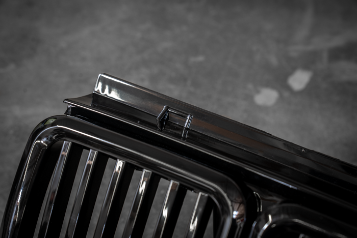E30 Gloss Black Kidney Grill - Aftermarket Replacement (51131945877)