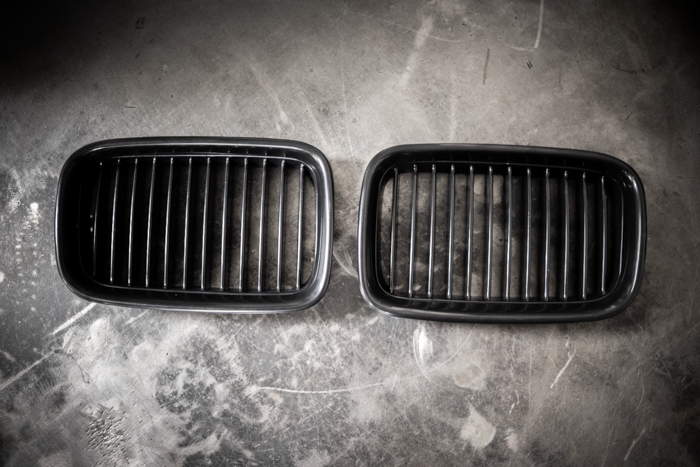 Garagistic - E36 (92-95) Matte Black Kidney Grille Set - 51138122237, 51138122238