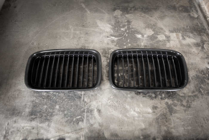Garagistic - E36 (92-95) Matte Black Kidney Grille Set - 51138122237, 51138122238