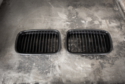 Garagistic - E36 (92-95) Matte Black Kidney Grille Set - 51138122237, 51138122238