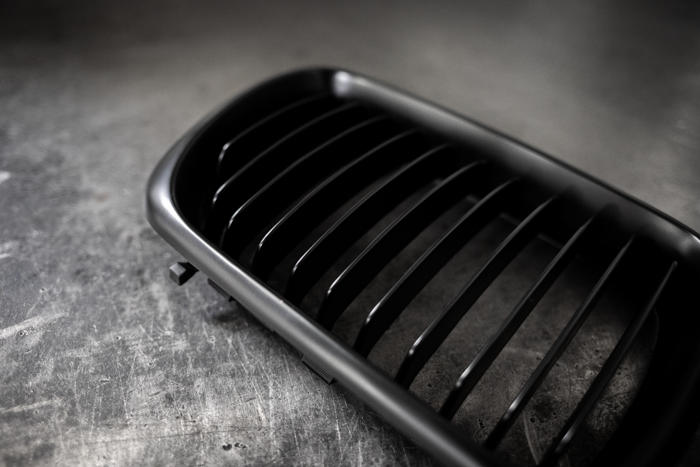 Garagistic - E36 (96-99) Matte Black Kidney Grille Set - 51138195151, 51138195152