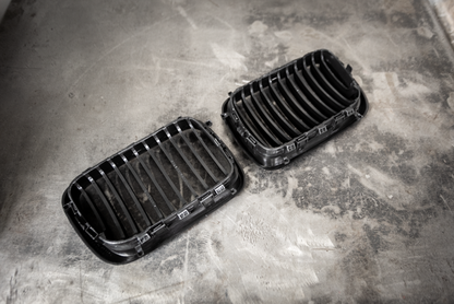 Garagistic - E36 (96-99) Matte Black Kidney Grille Set - 51138195151, 51138195152