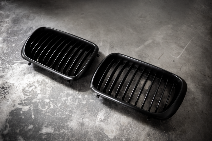 Garagistic - E36 (96-99) Matte Black Kidney Grille Set - 51138195151, 51138195152