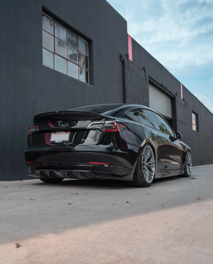STREETHUNTER DESIGNS - Tesla Model 3 Diffuser