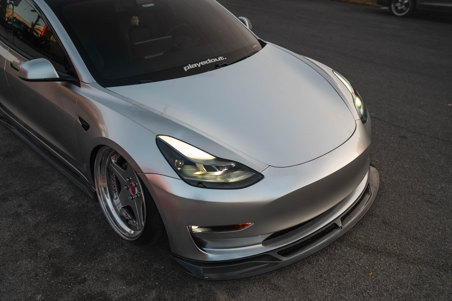 STREETHUNTER DESIGNS - Tesla Model 3 Front Lip