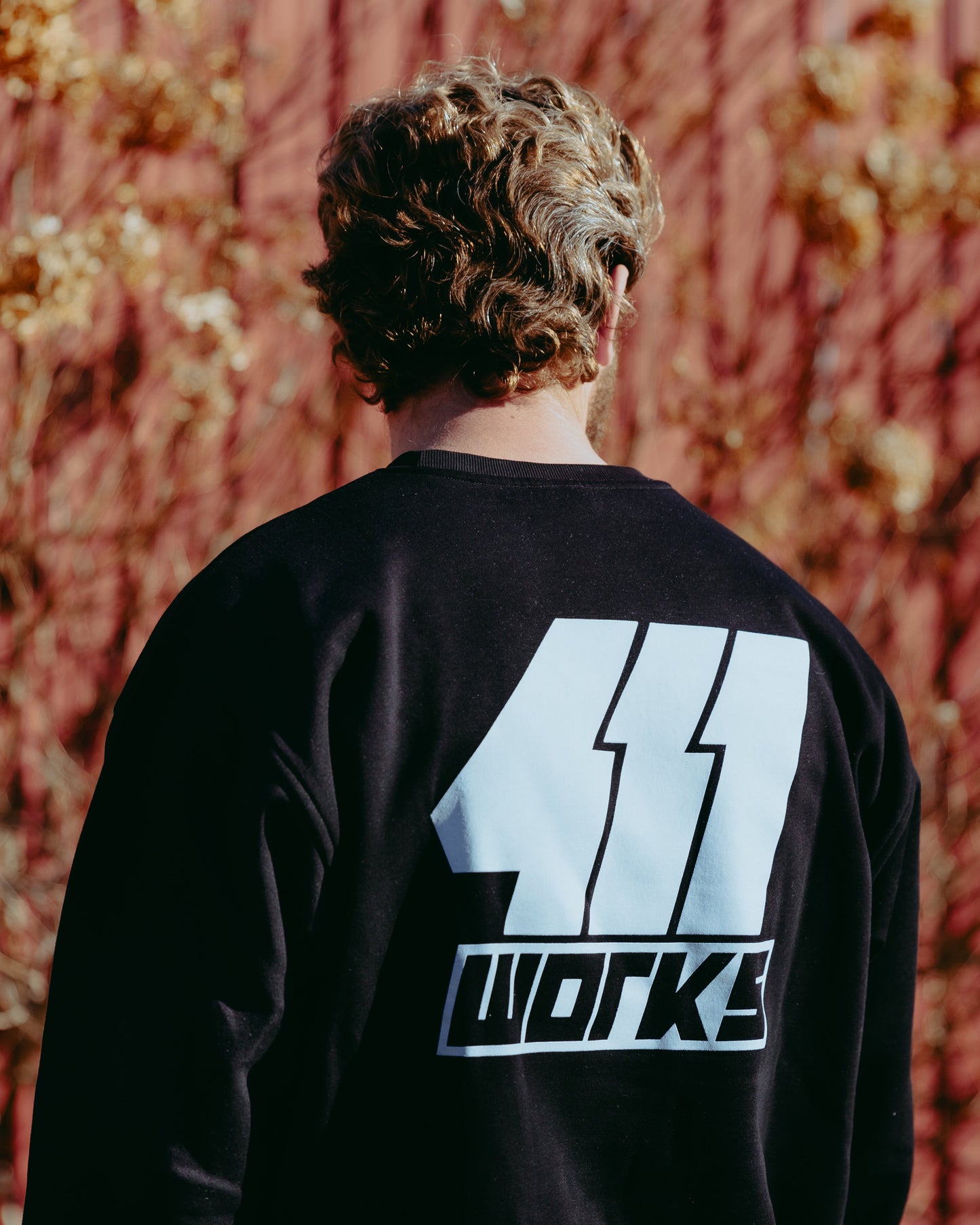 411 WORKS - 411 WORKS Crewneck