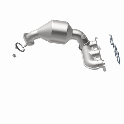 MagnaFlow 07-10 Toyota Sienna 3.5L Direct Fit Converter