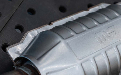 MagnaFlow 2.00 CA Universal Converter
