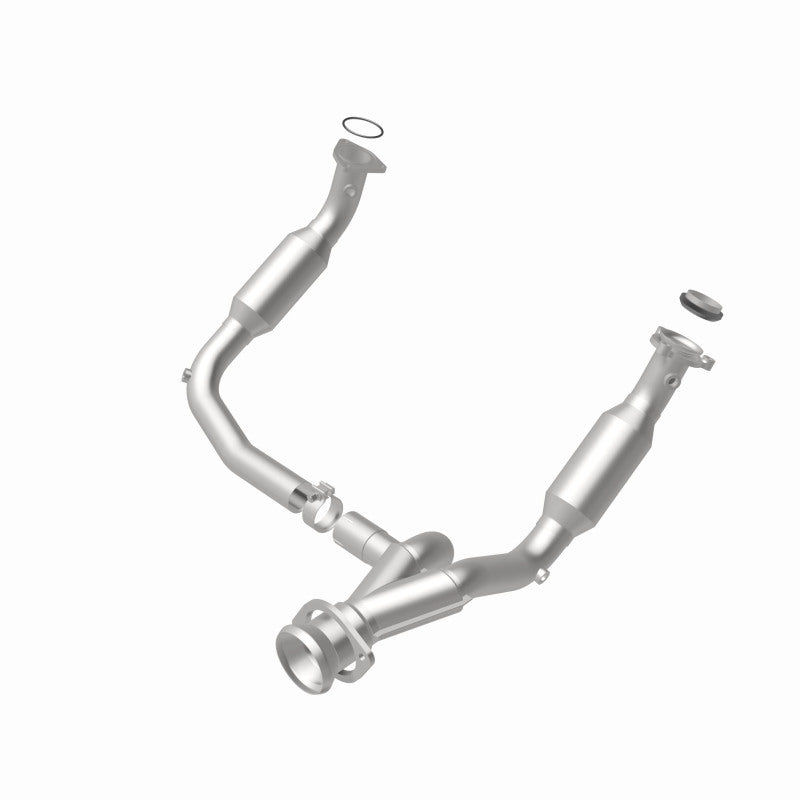 MagnaFlow 09-10 Cadillac Escalade 6.2L Direct Fit Converter