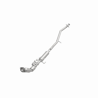 MagnaFlow Direct Fit Catalytic Converter 12-17 Toyota Prius V Base Underbody 1.8L