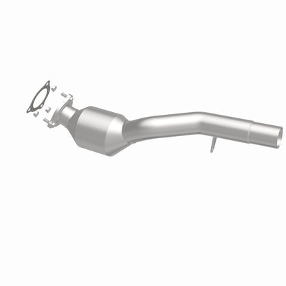 MagnaFlow 10-11 Cayenne V8 4.8 OEM Underbody Direct Fit Converter