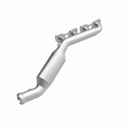 MagnaFlow 07-10 BMW X5 4.8L Direct Fit Converter
