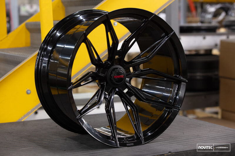 Vossen x Novitec NF11 22x12in - 5x114.3 BP - ET33 - Gloss Black Ferrari 488 / F8 Rear Wheel