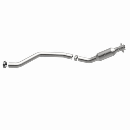 MagnaFlow Direct Fit Catalytic Converter 13-14 Mercedes-Benz GL450 V8 4.6 OEM Underbody