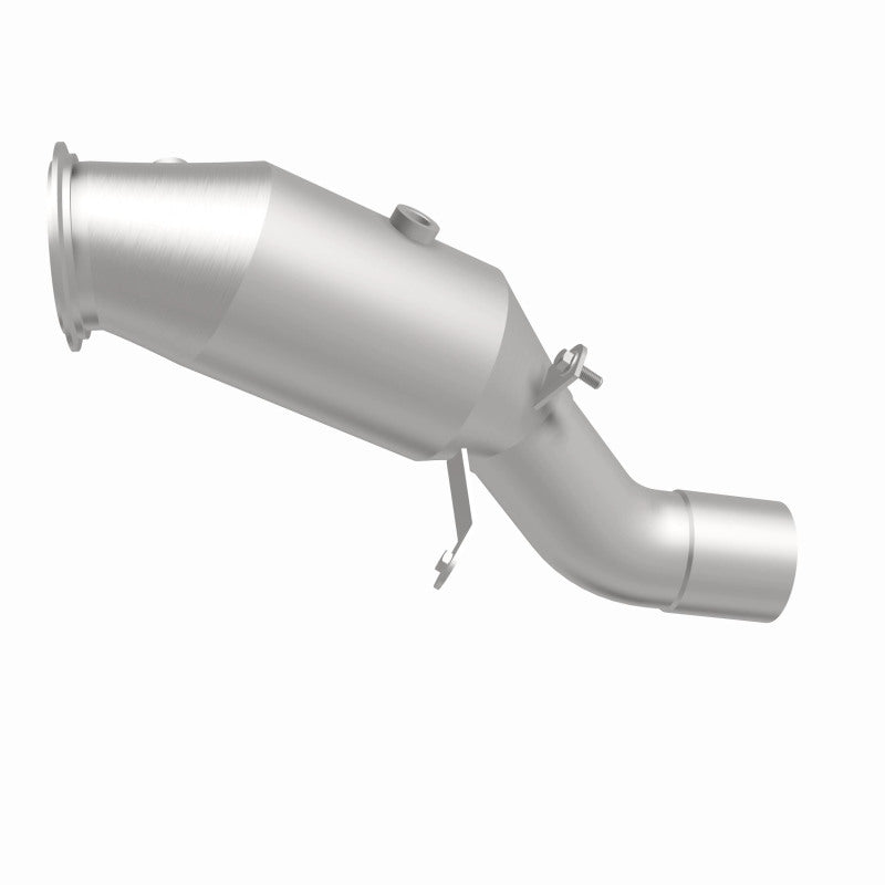MagnaFlow Direct Fit Catalytic Converter 2014 BMW X5 3.0L Closed Couple