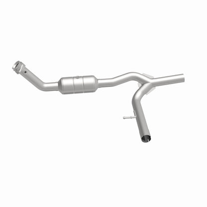 MagnaFlow 2005 Ford F-150 4.6L Direct Fit Converter