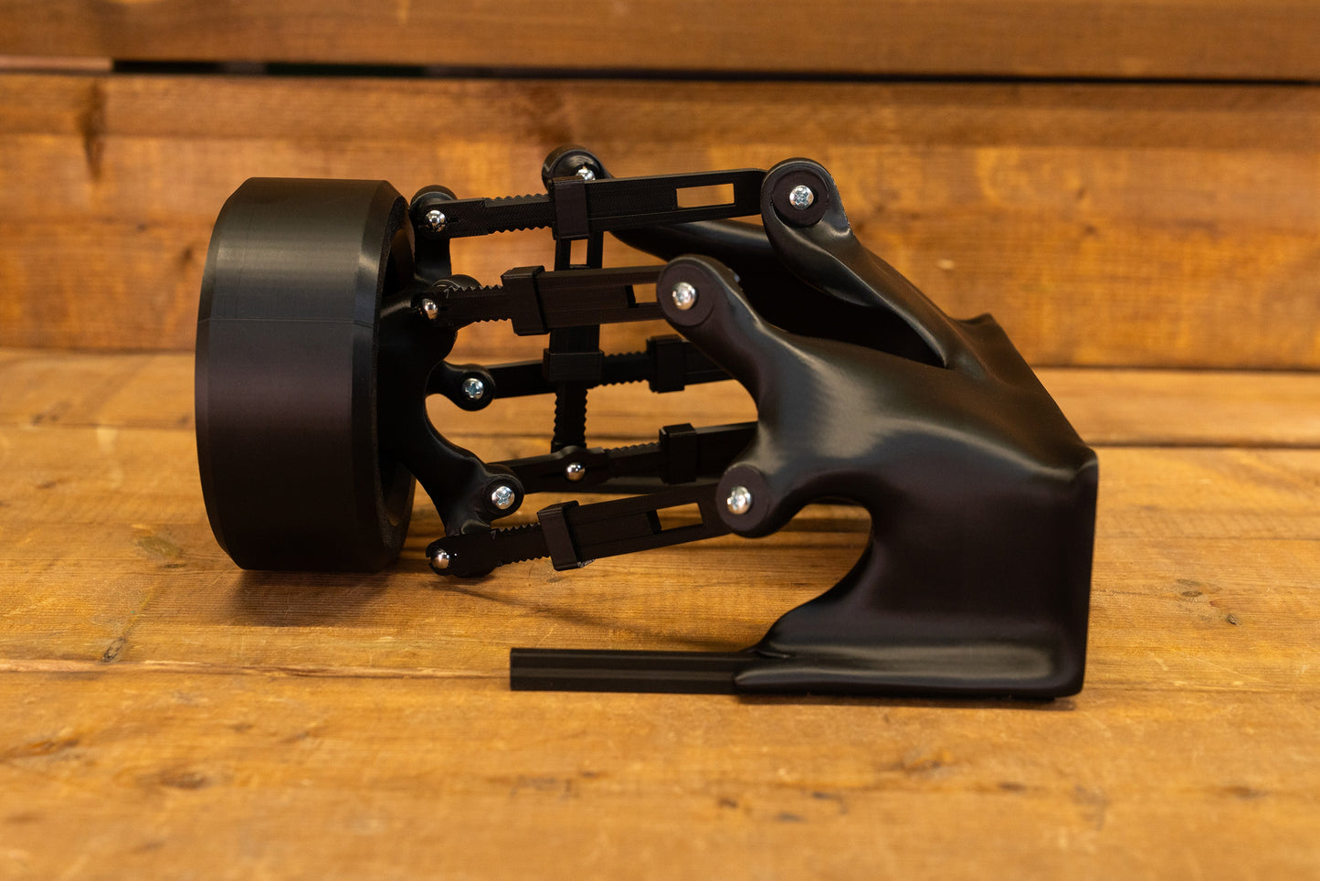 FDF Raceshop - BMW 5 Link Rear Suspension Display