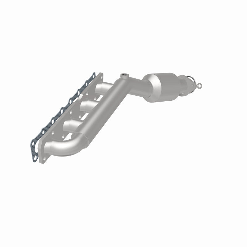 MagnaFlow 2004 Nissan Titan 5.6L Direct Fit Converter