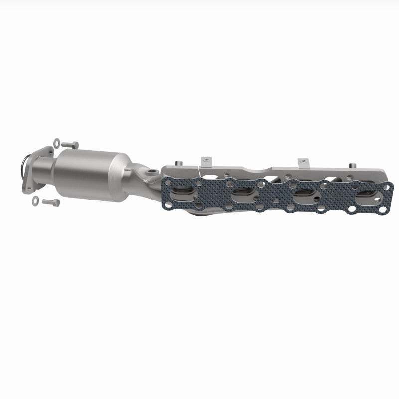 MagnaFlow 05-06 Nissan Titan 5.6L Direct Fit Converter