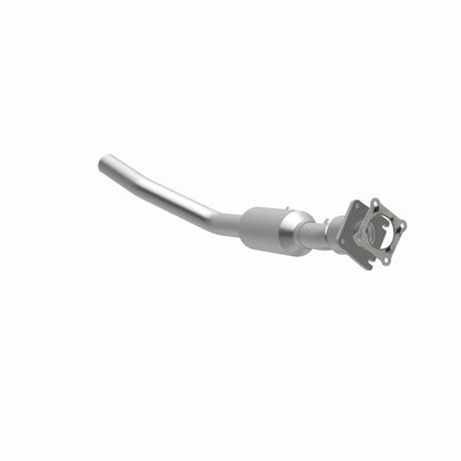 MagnaFlow 11-14 Jeep Patriot 2.4L Direct Fit Converter