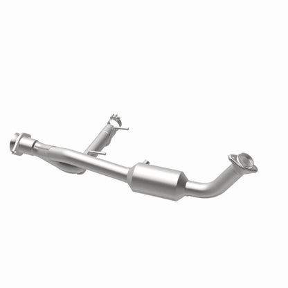 MagnaFlow 2005 Lincoln Navigator 5.4L Direct Fit Converter
