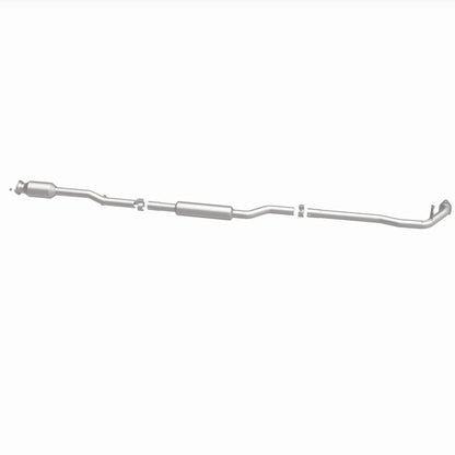 MagnaFlow 14-18 Mitsubishi Outlander Underbody 2.4L AWD Direct Fit Catalytic Converter